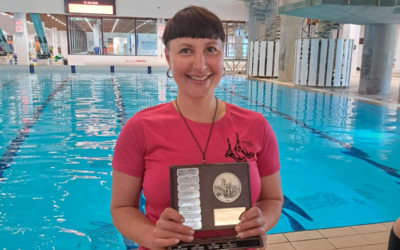 Congratulations to Louise Fleming, who has been presented with the Mary Black Trophy as East District Artistic Swimming Person of the Year